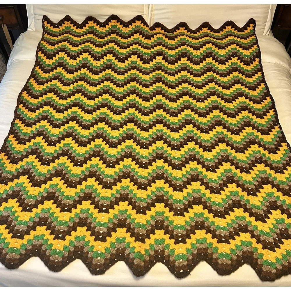 Vtg Afghan Crochet Knit Throw Blanket 49x56 Handmade Chevron‎ Brown Yellow Green